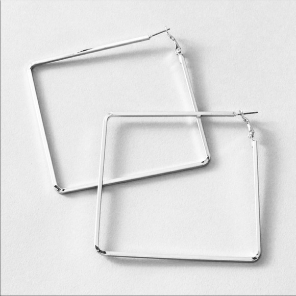 Jewelry - 💗 Silver Large Square Hoop Earrings NEW